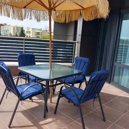 アパート силви съни бийч плаза *