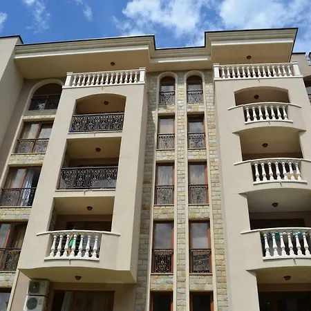 Уютная Студия На Солнечном Берегу Apartment